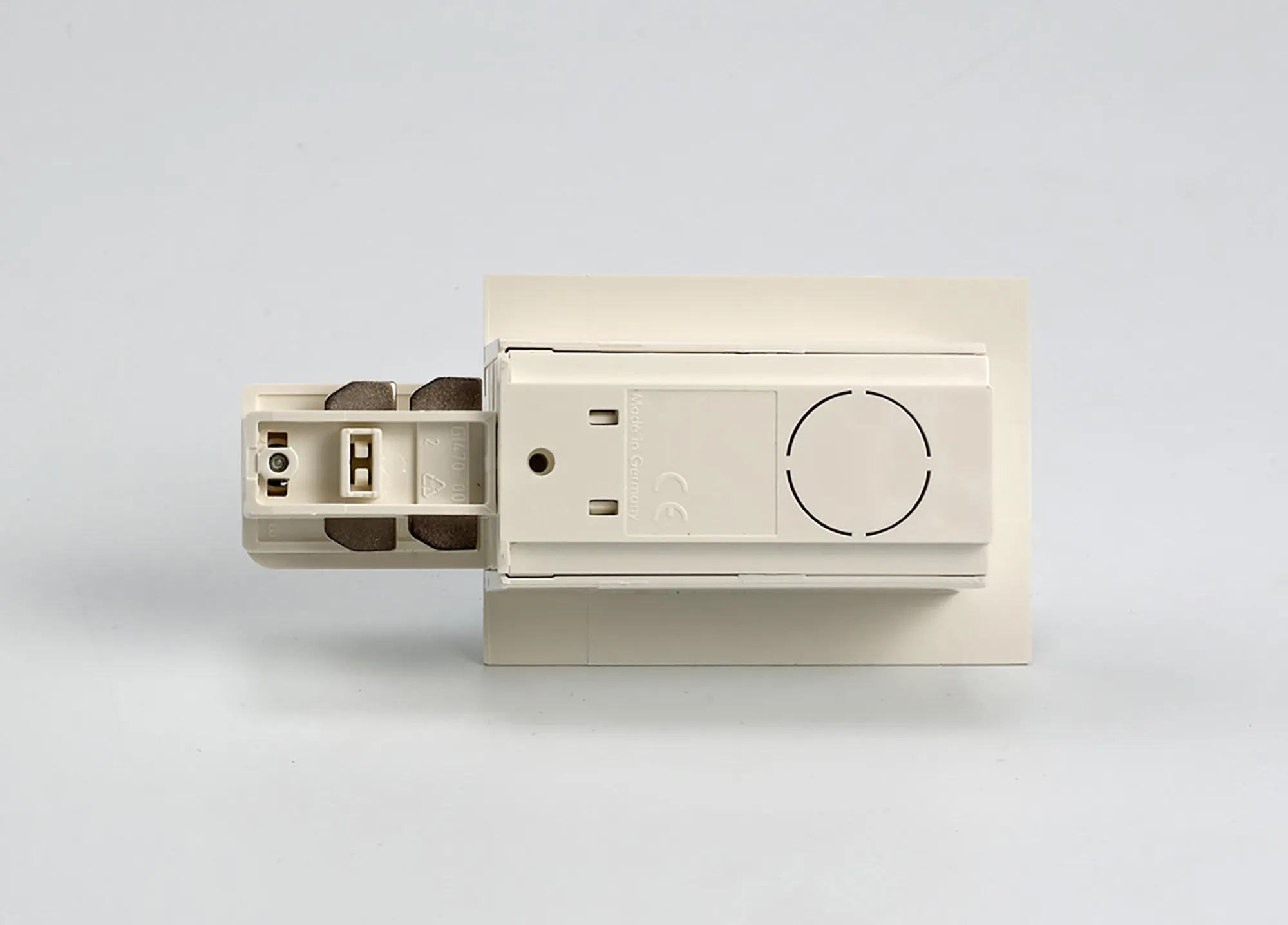 3 Circuit Recessed-White Tracks And Accessories Eutrac Triple Circuit Track